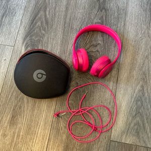 Pink Beats headphones!